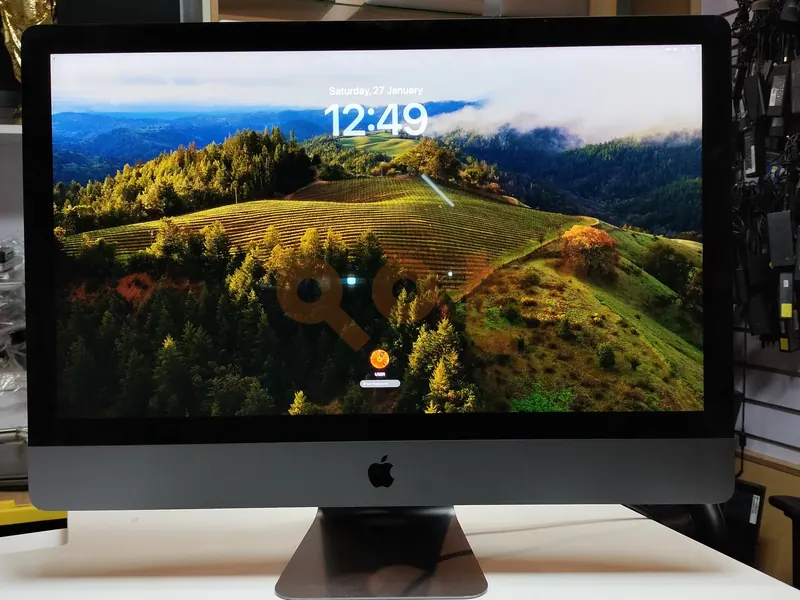 Apple iMac 2017, 27inches,Corei5,4gb Dedicated Graphics Card , 5K Retina Display